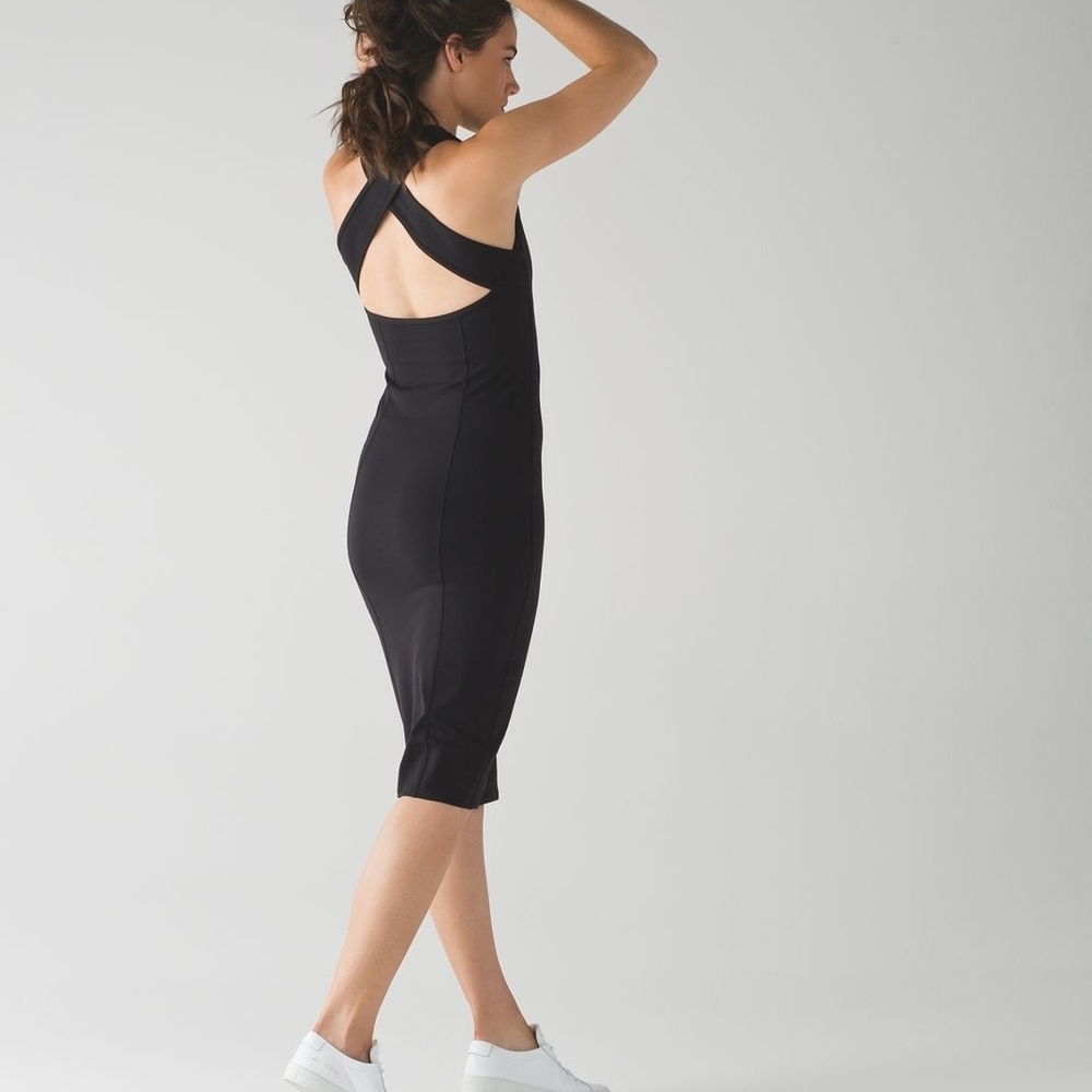 Lululemon Picnic Play bodycon Black Sleeveless Cross-Back midi length Dress